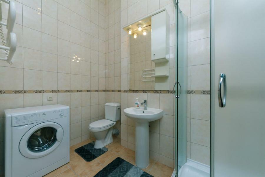 Apartment On Saksahanskoho Street Київ Екстер'єр фото
